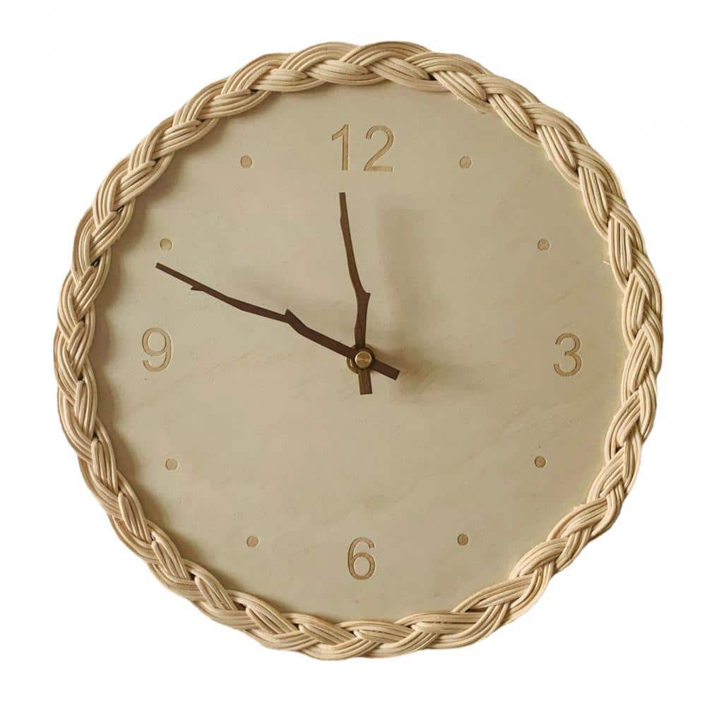 Round wall clock with a braided rattan rim and beige dial