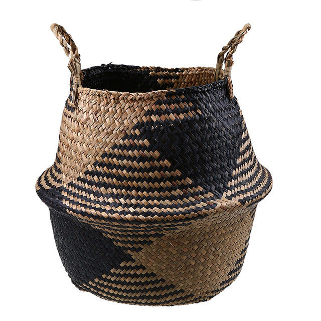 Foldable hand woven wicker planter basket with a rectangle pattern