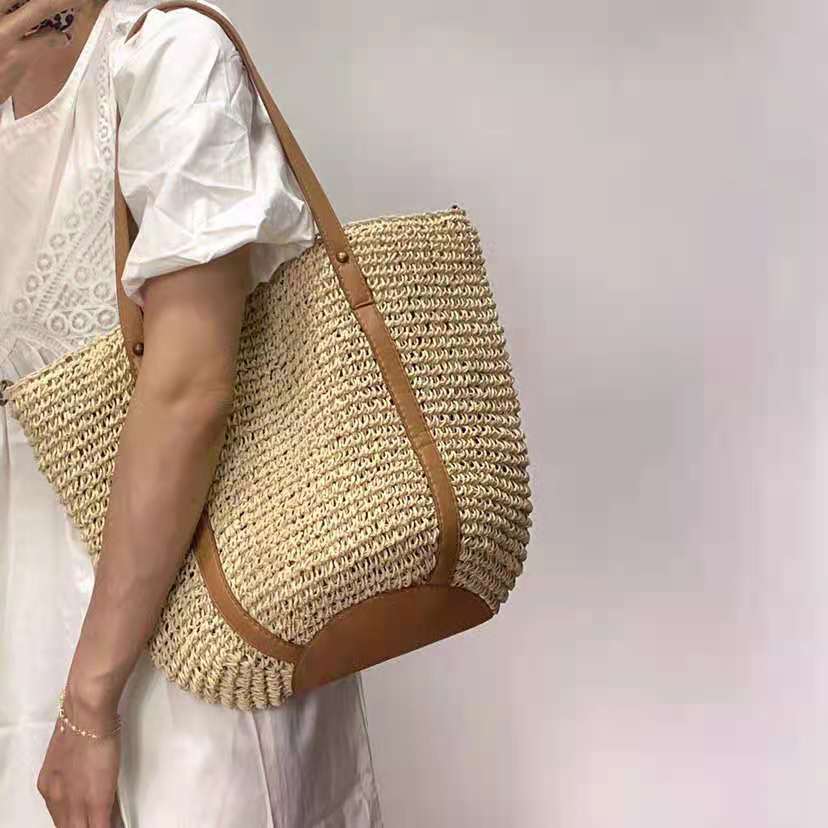 Woven Straw for Your Outings
