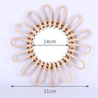 Wide looped petals in light rattan.