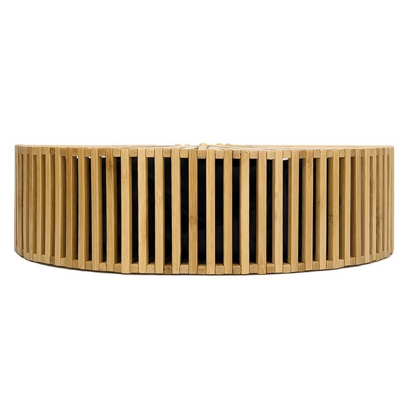 Structured handbag in sculpted natural wood with a hand woven rattan body