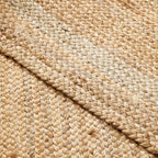 Oval jute rug with a thick cream border