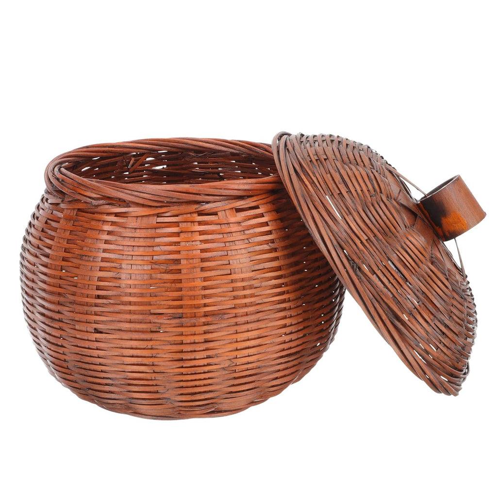 Round brown wicker basket with lid