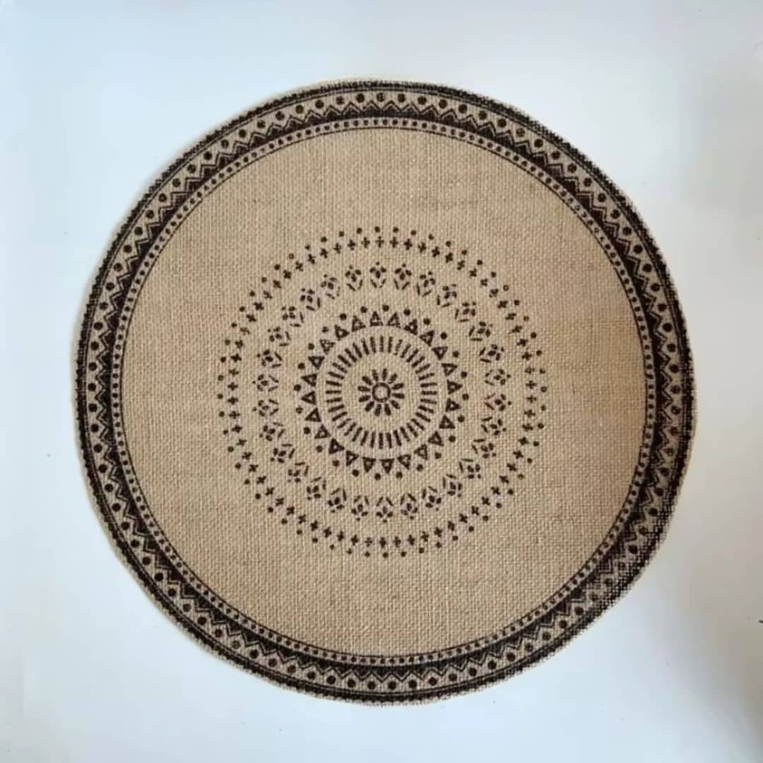 A Placemat That Dresses Your Table