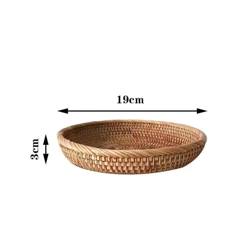 Round handwoven natural rattan tray