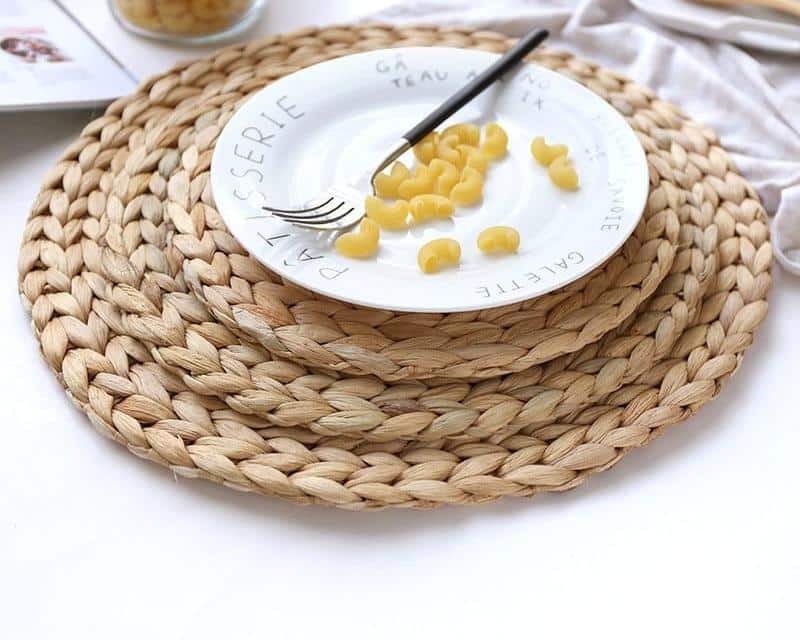 A Living Material at the Heart of the Table
