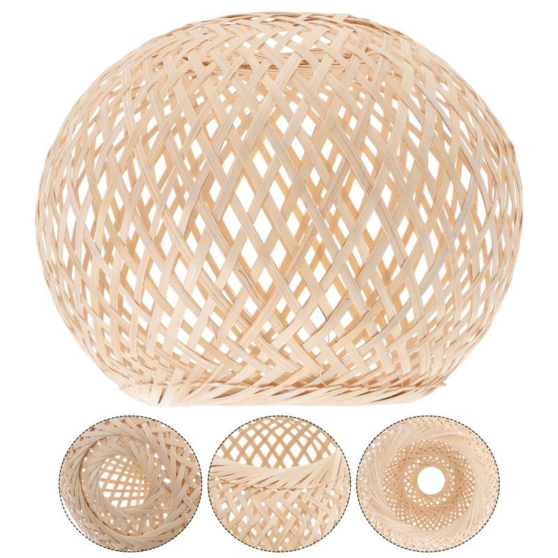 Rounded lamp shade hand woven in natural rattan with an airy mesh