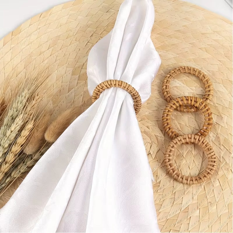 Natural Weave for the Table