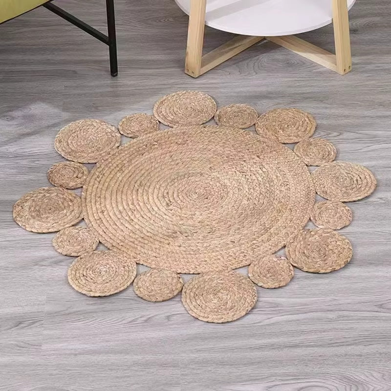 Small round jute rug with braided circle edge