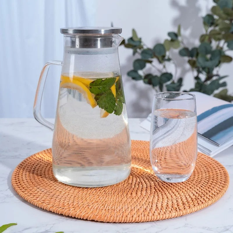 Rattan That Adapts to Your Table
