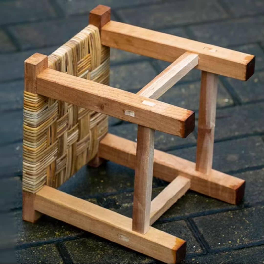 Woven Wicker Between Seat and Decor