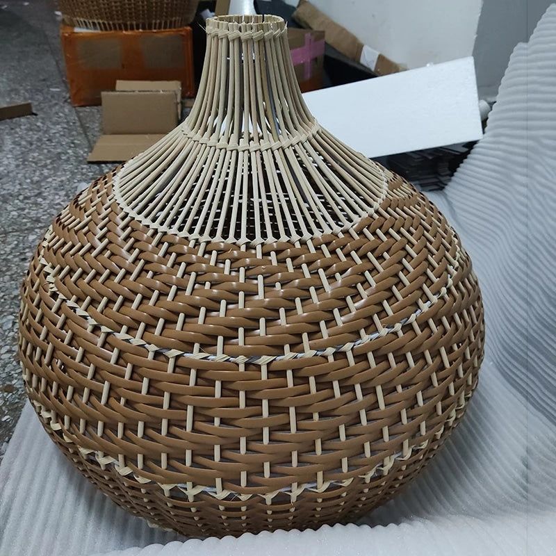Light and Wicker in Harmony