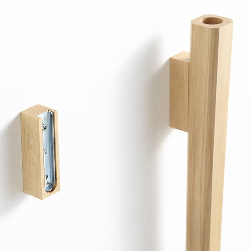 A Slim Piece That Decorates Big