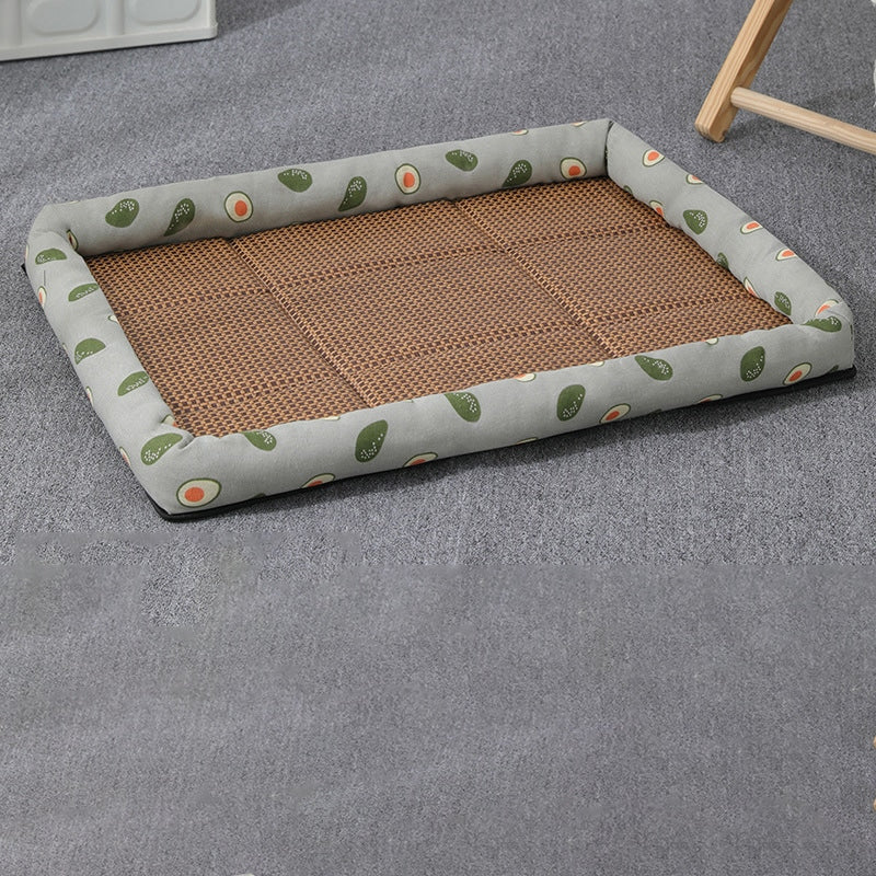 Woven summer cat bed in four colors and four sizes